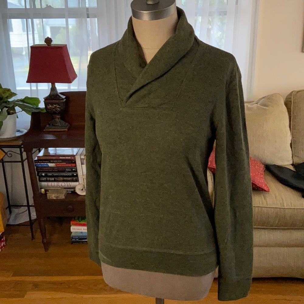 Shawl collar sweater